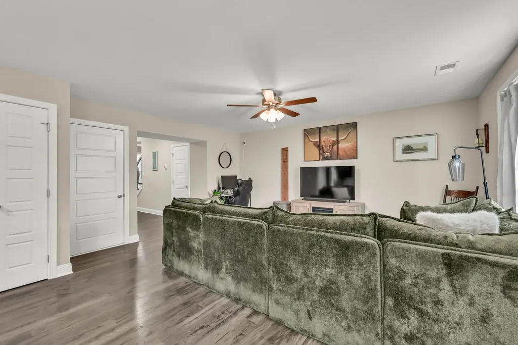 218 Ardell Drive Clarksville TN 37040