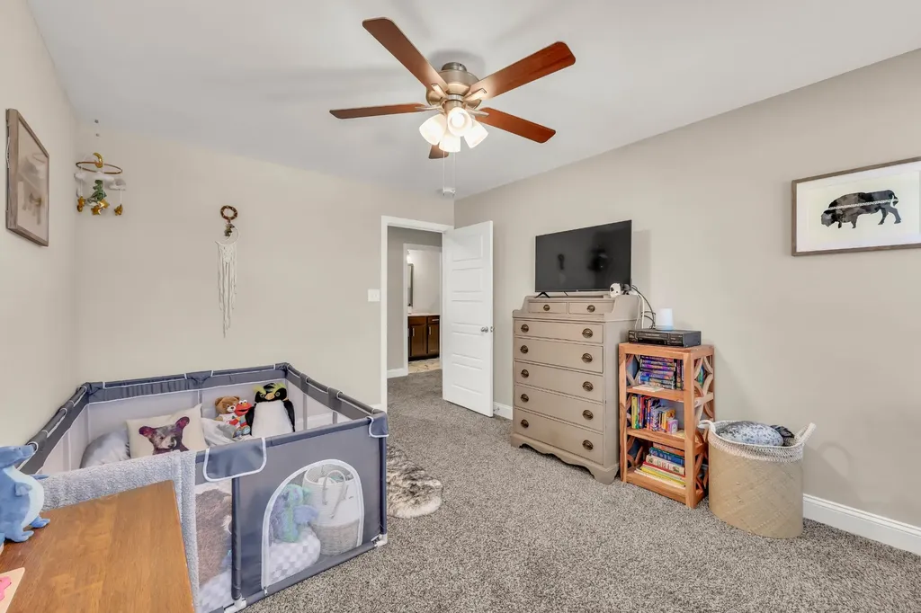 218 Ardell Drive Clarksville TN 37040