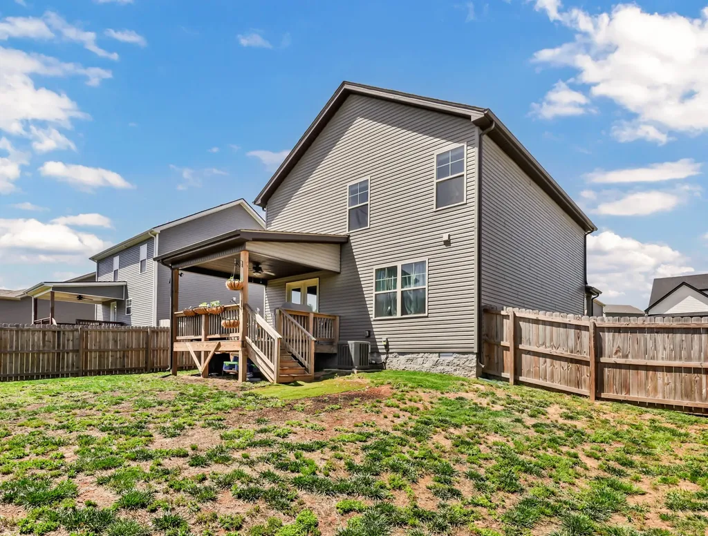 218 Ardell Drive Clarksville TN 37040