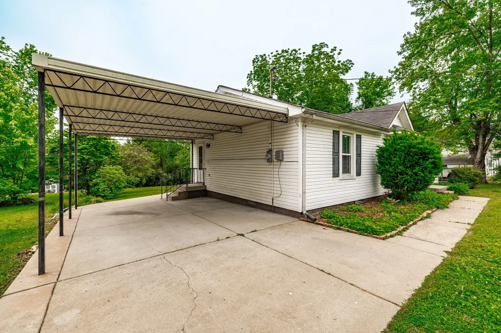 1509 Winding Way Circle Gallatin TN 37066