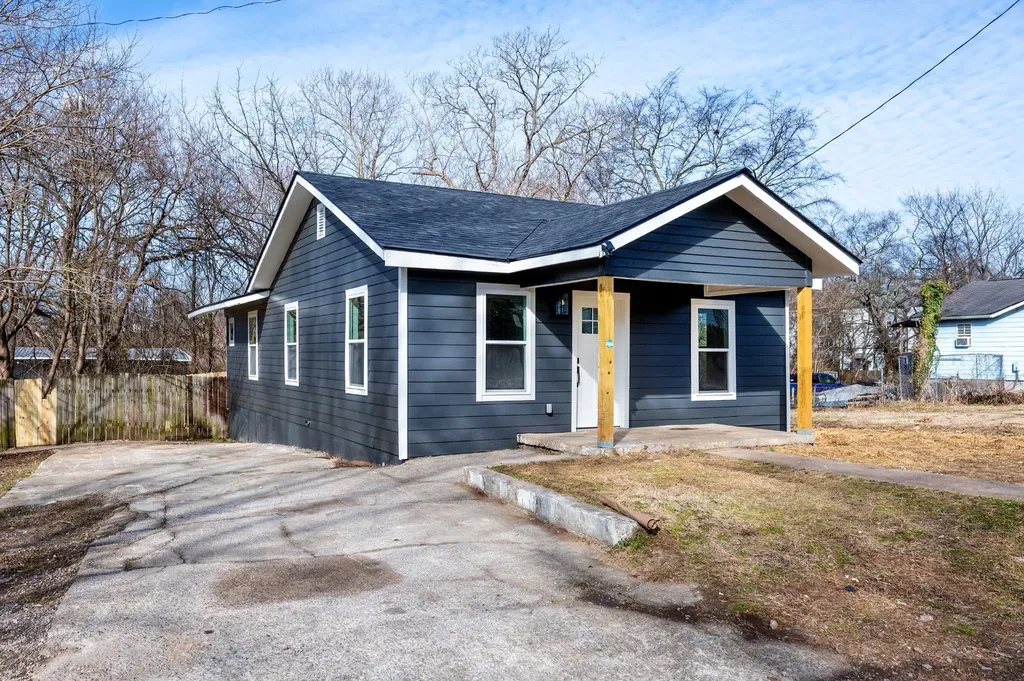 874 Apex Street Nashville TN 37206
