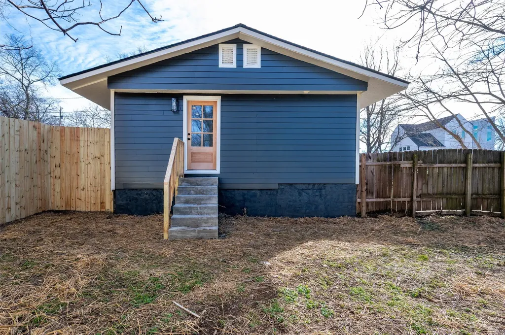 874 Apex Street Nashville TN 37206