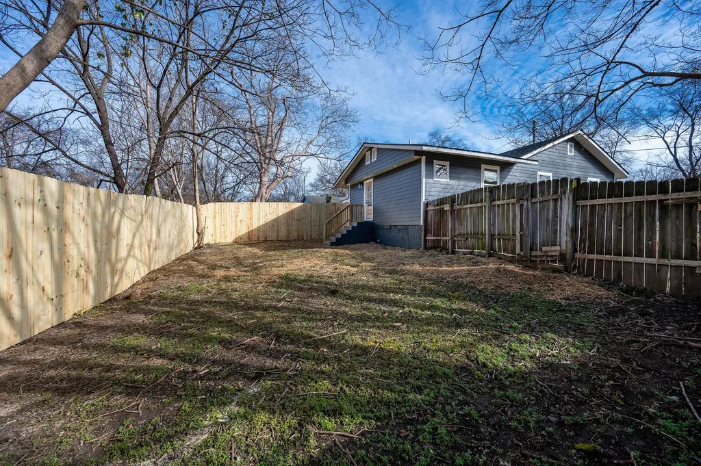 874 Apex Street Nashville TN 37206