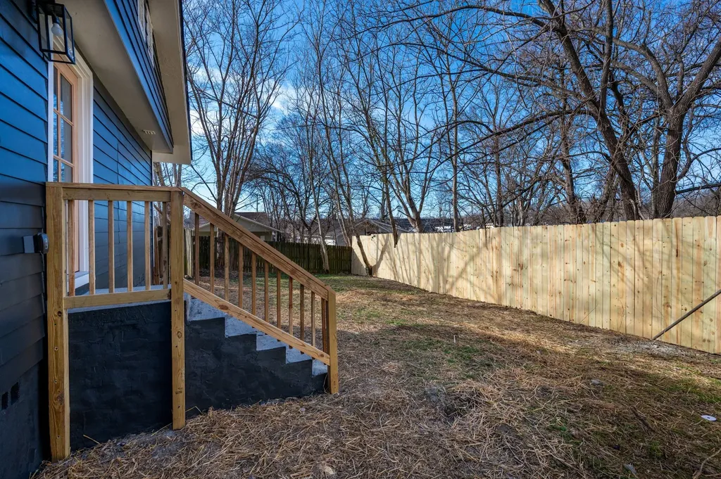 874 Apex Street Nashville TN 37206
