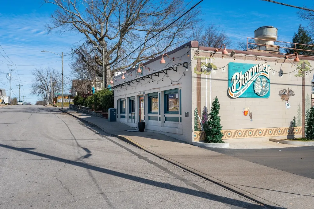 874 Apex Street Nashville TN 37206