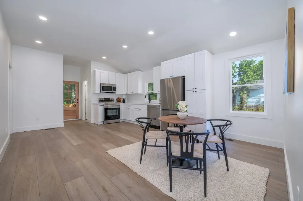 874 Apex Street Nashville TN 37206