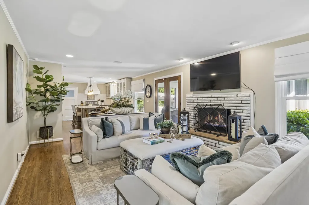 5911 Post Road Nashville TN 37205