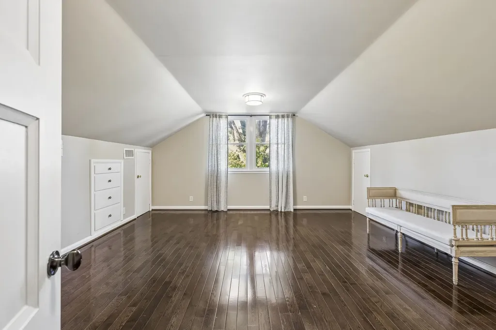 5911 Post Road Nashville TN 37205