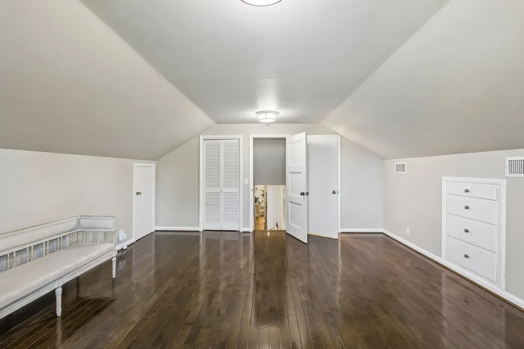 5911 Post Road Nashville TN 37205