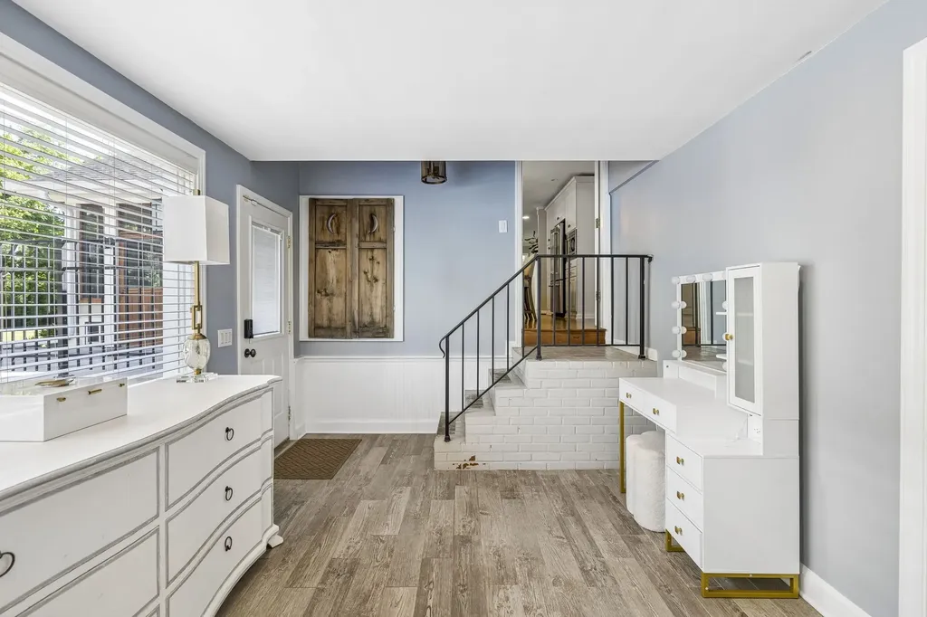 5911 Post Road Nashville TN 37205