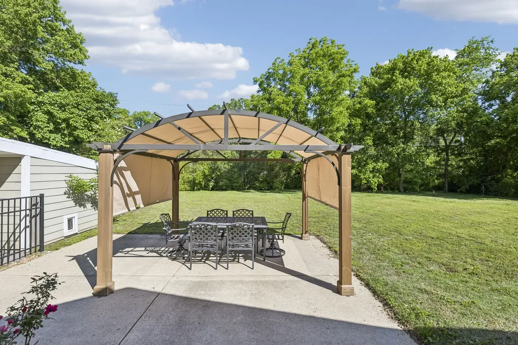 5911 Post Road Nashville TN 37205