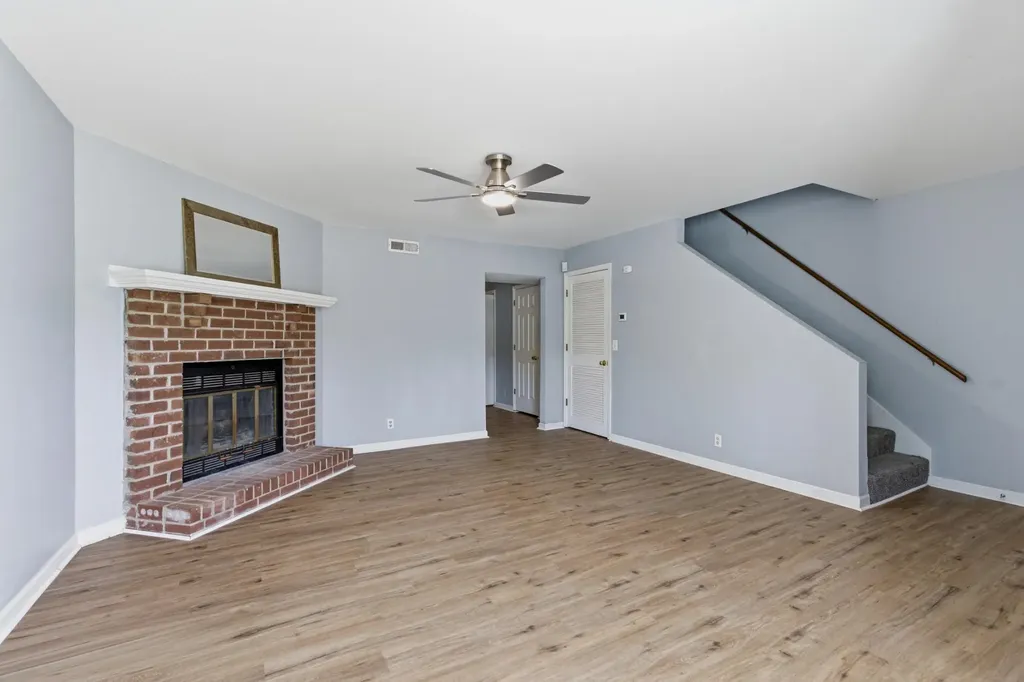 1215 Timber Valley Drive Nashville TN 37214
