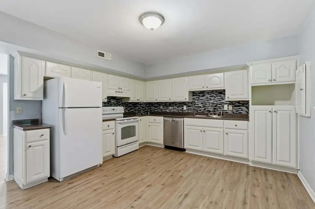 1215 Timber Valley Drive Nashville TN 37214