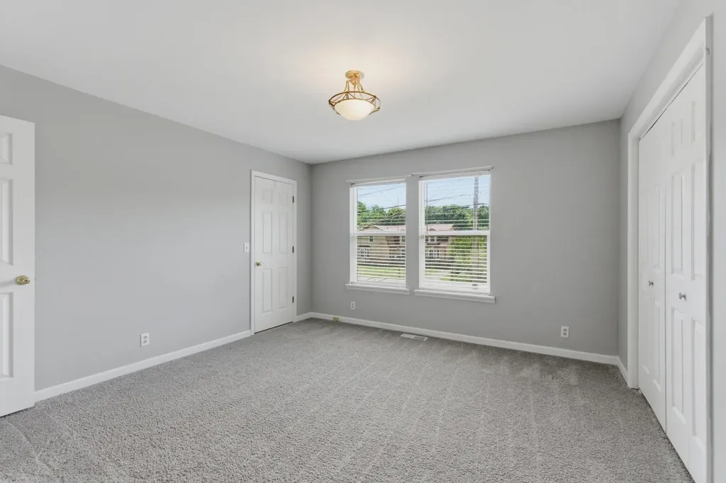 1215 Timber Valley Drive Nashville TN 37214