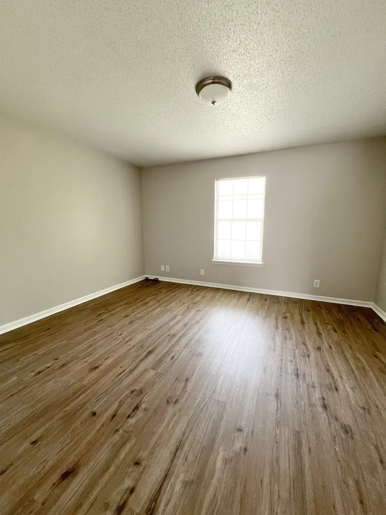 111 Ballygar Street Clarksville TN 37043