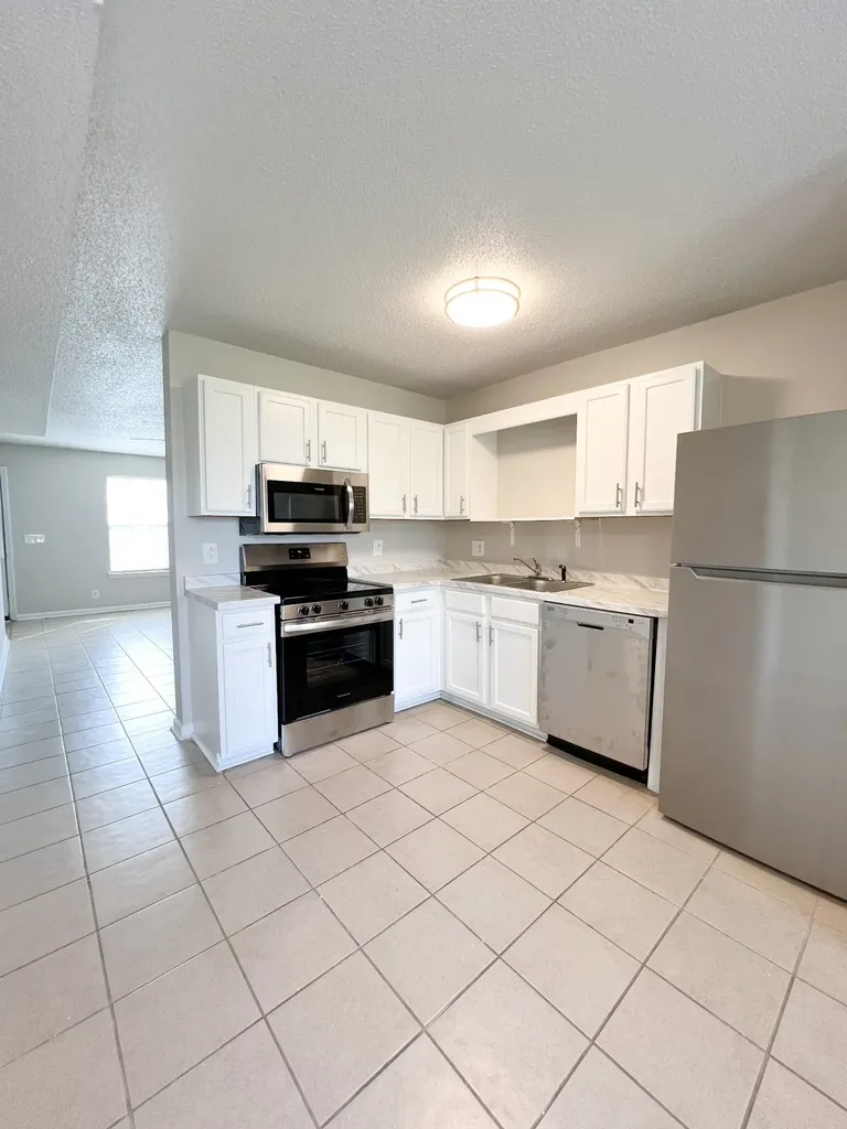 111 Ballygar Street Clarksville TN 37043
