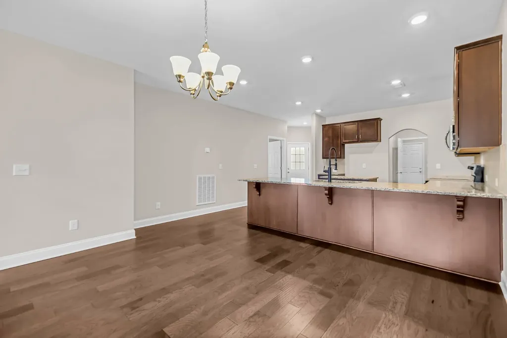 304 Eli Crossing Lebanon TN 37087