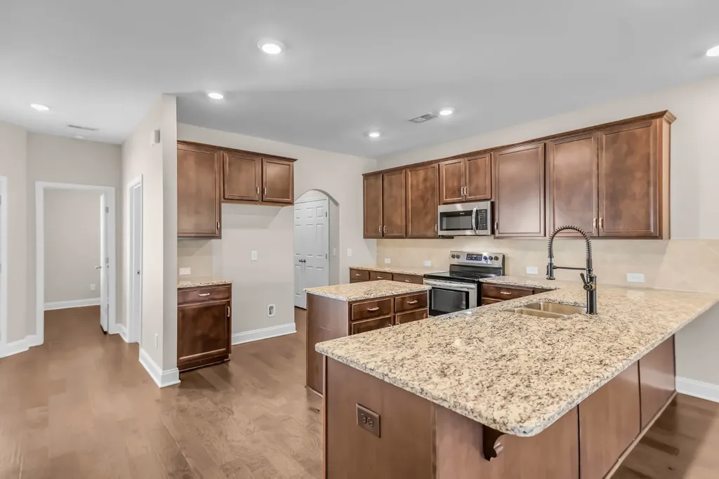 304 Eli Crossing Lebanon TN 37087