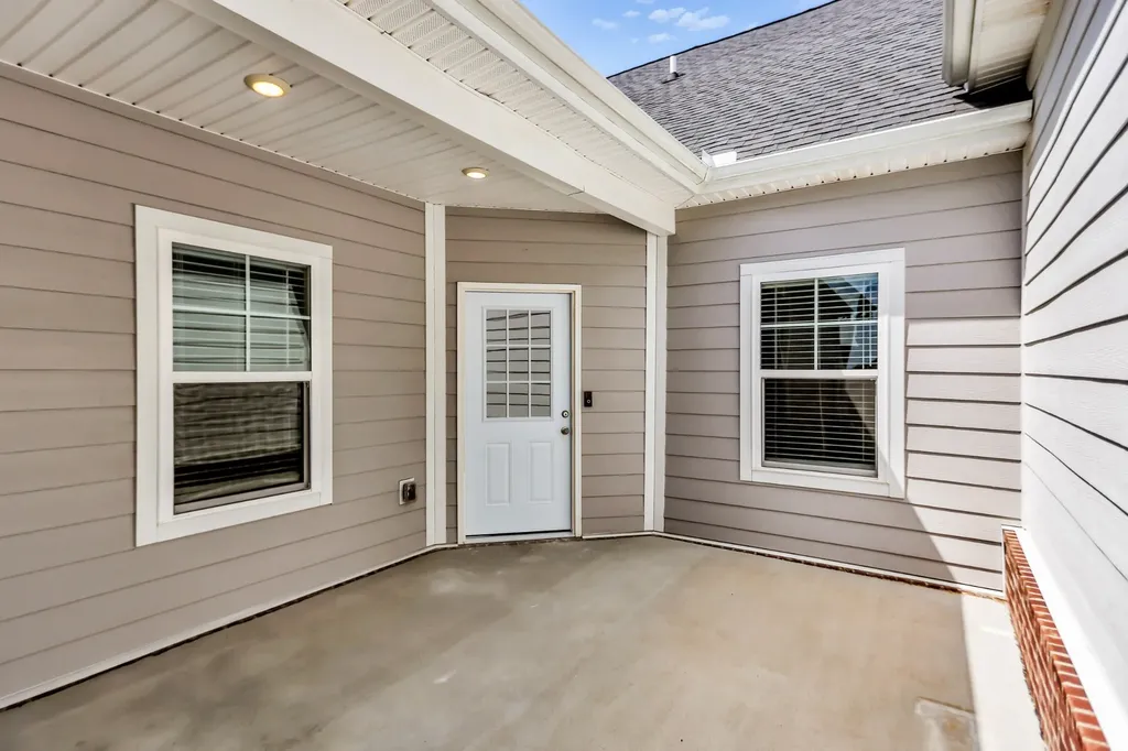 304 Eli Crossing Lebanon TN 37087