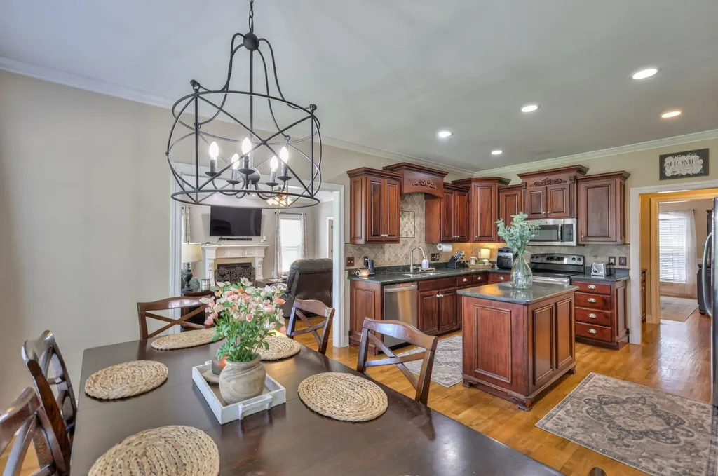 3522 Salem Cove Ln, W Murfreesboro TN 37128