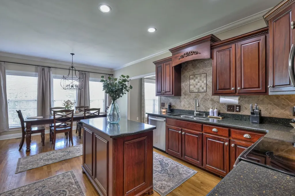 3522 Salem Cove Ln, W Murfreesboro TN 37128