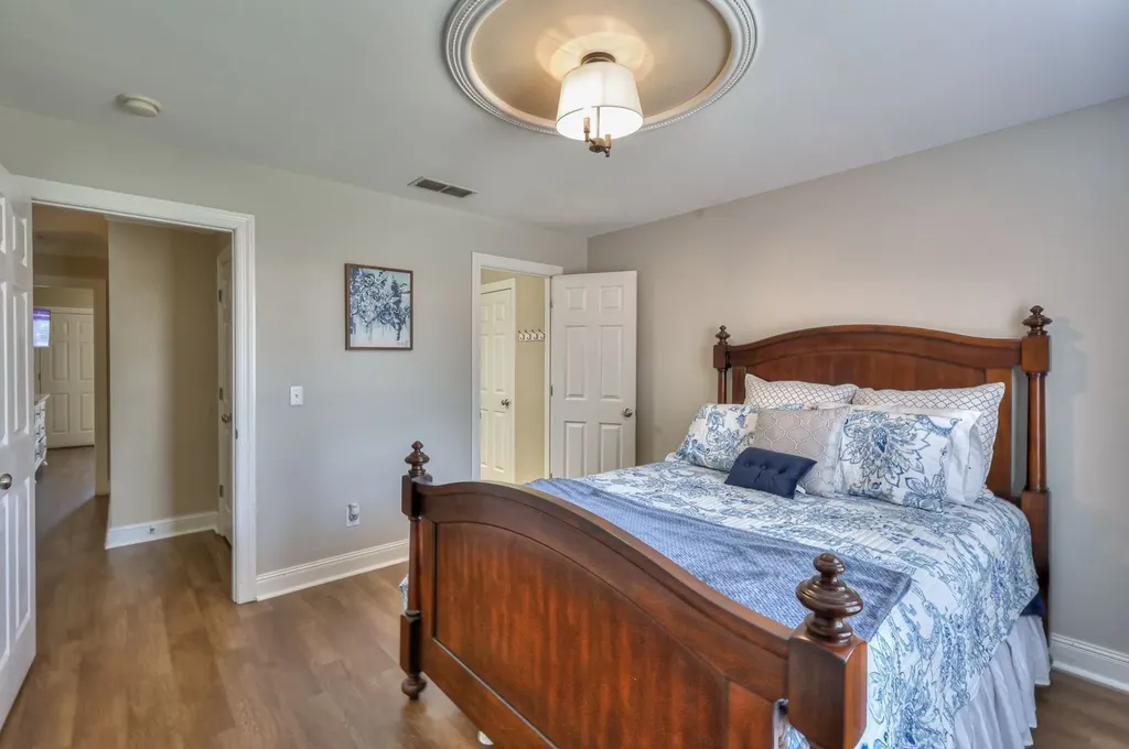 3522 Salem Cove Ln, W Murfreesboro TN 37128