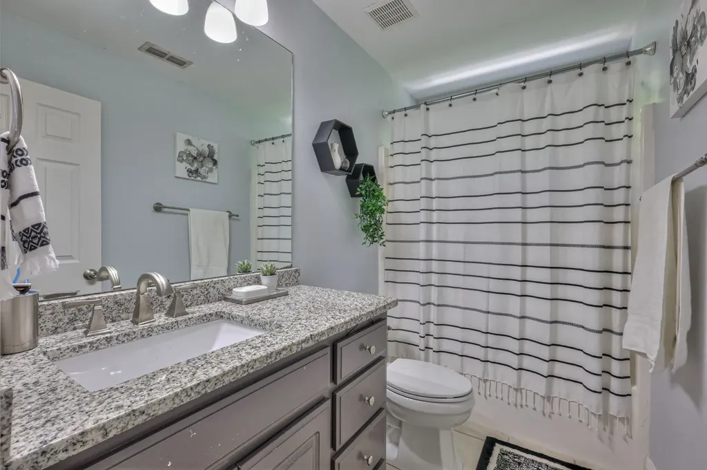 3522 Salem Cove Ln, W Murfreesboro TN 37128