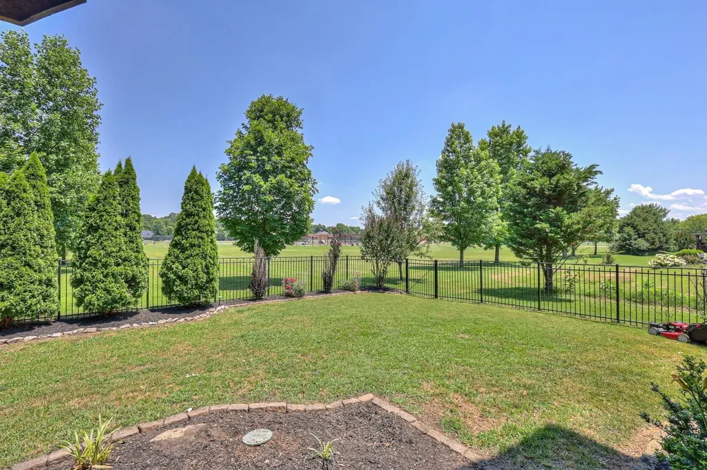 3522 Salem Cove Ln, W Murfreesboro TN 37128