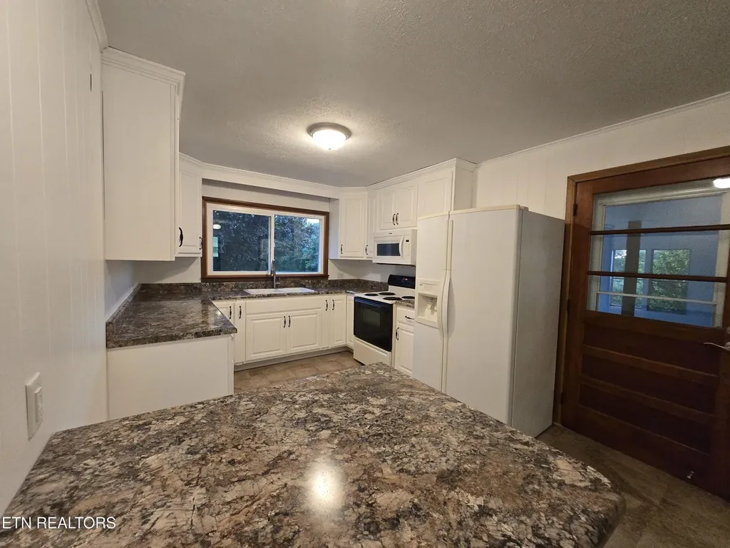 295 Bilbrey Road Crossville TN 38571