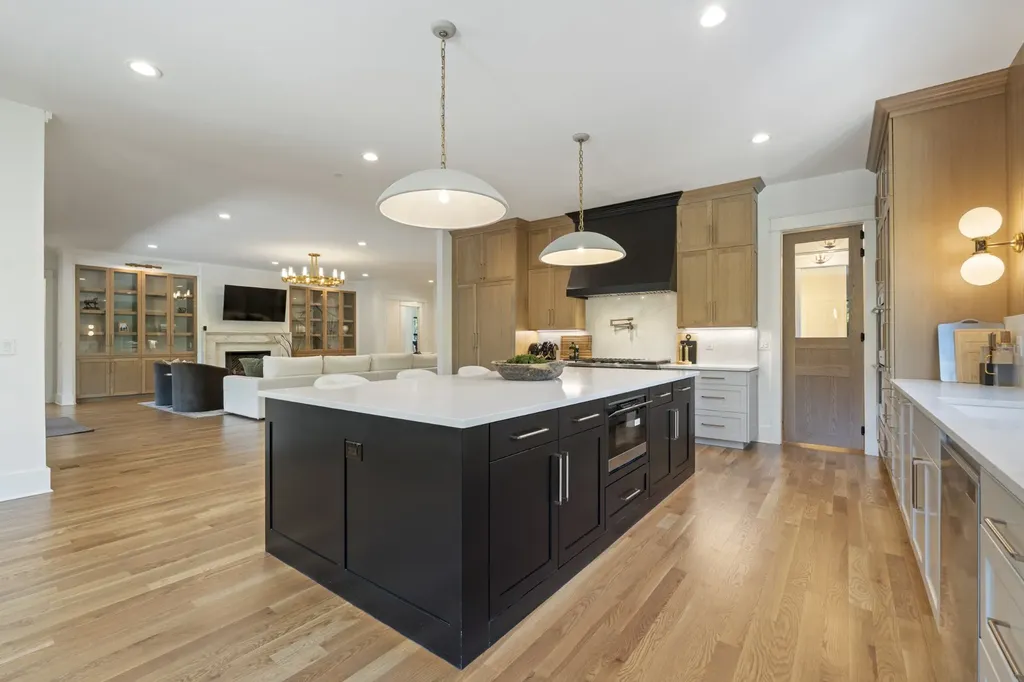 935 Battery Lane Nashville TN 37220