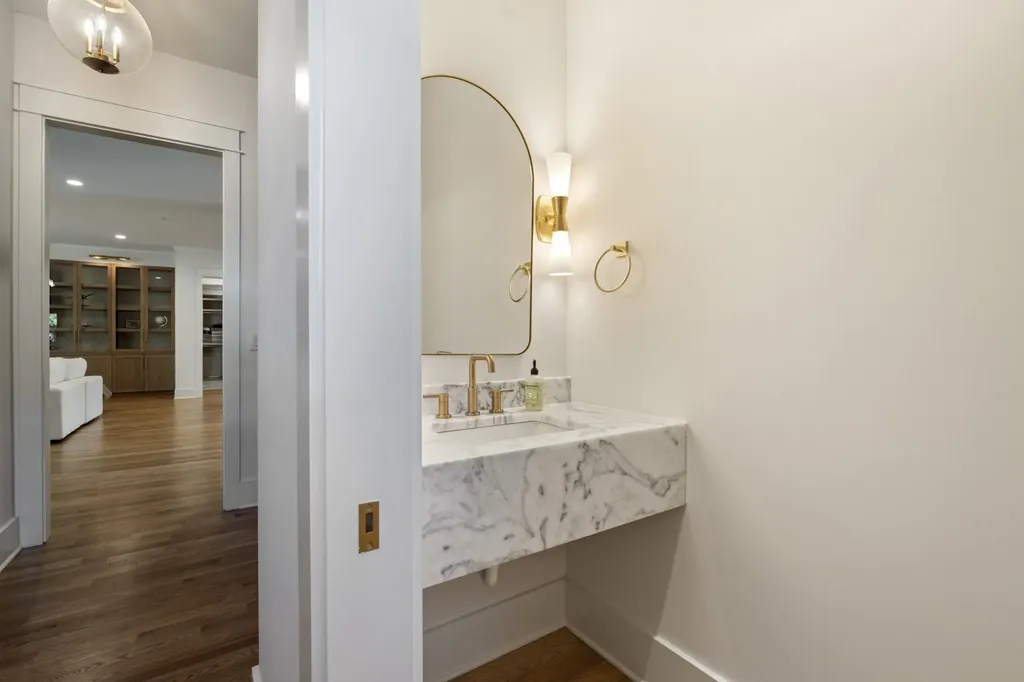 935 Battery Lane Nashville TN 37220