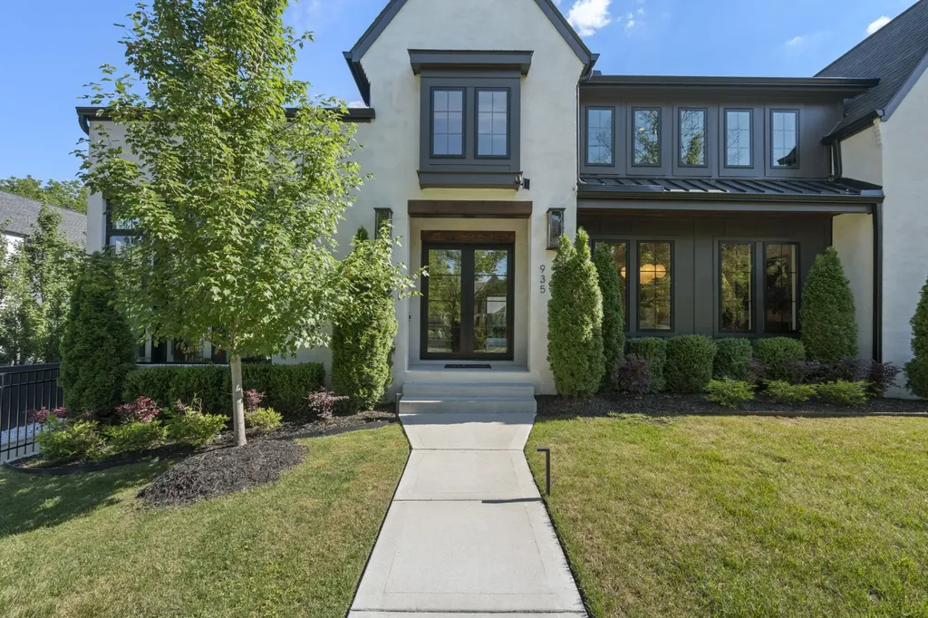 935 Battery Lane Nashville TN 37220