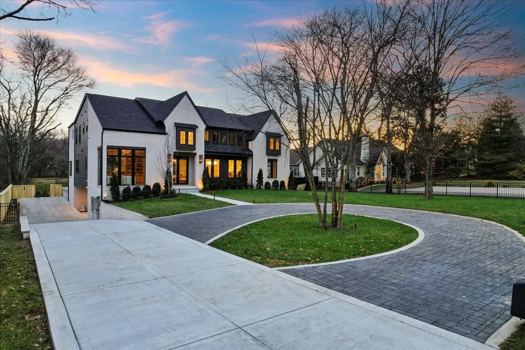 935 Battery Lane Nashville TN 37220