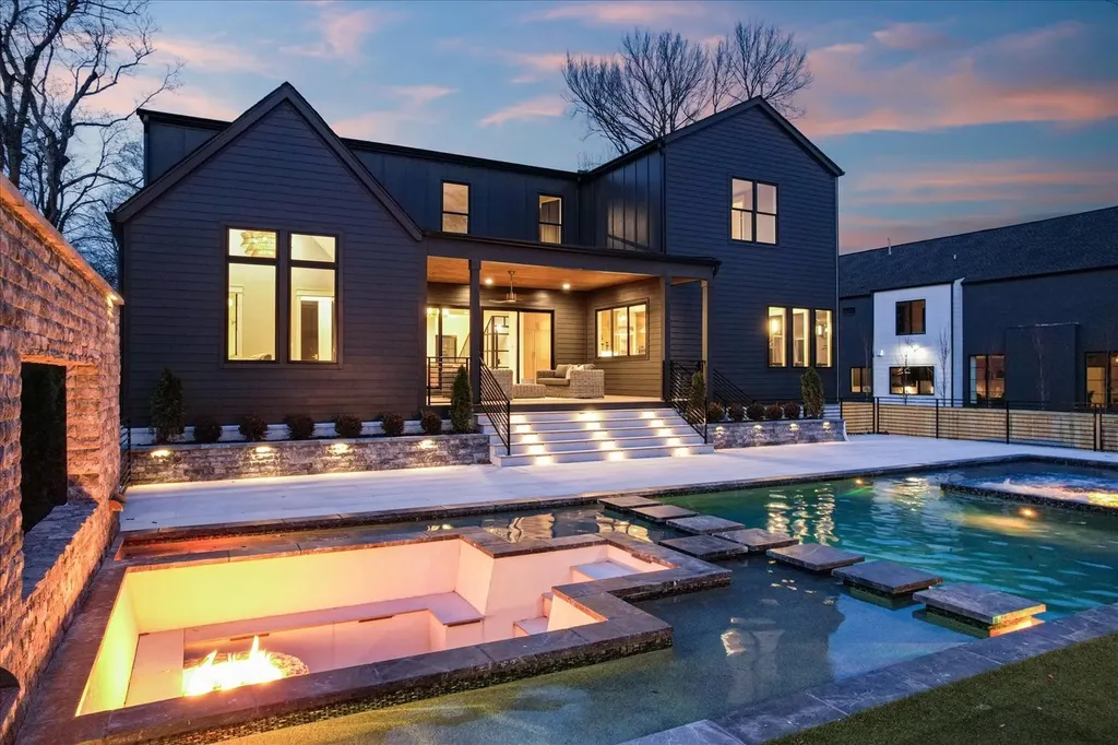 935 Battery Lane Nashville TN 37220