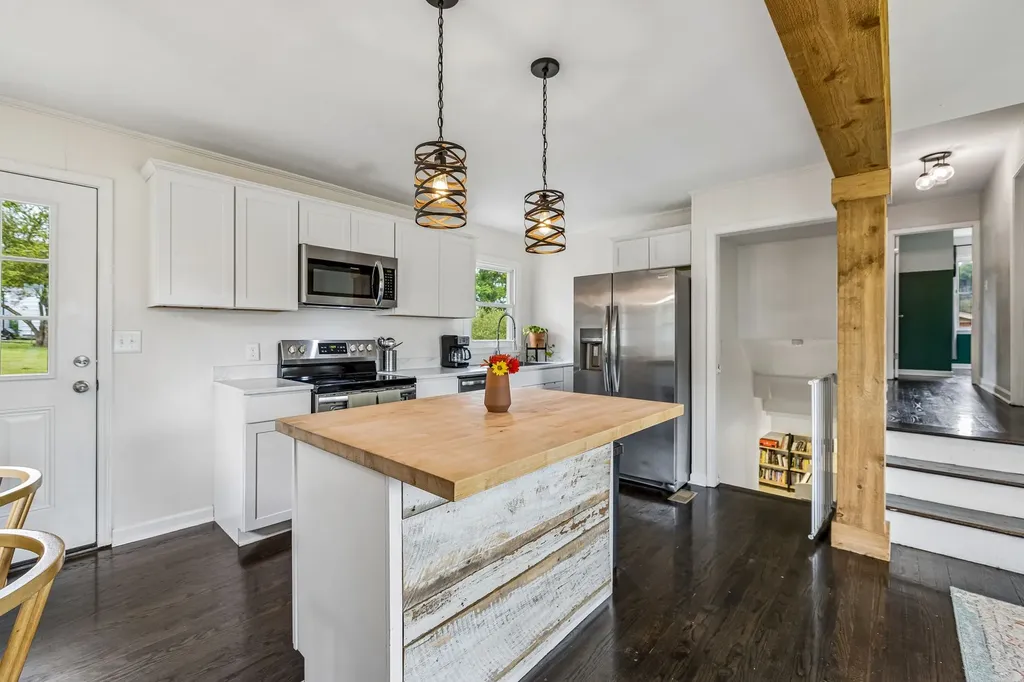106 Gardendale Drive Columbia TN 38401