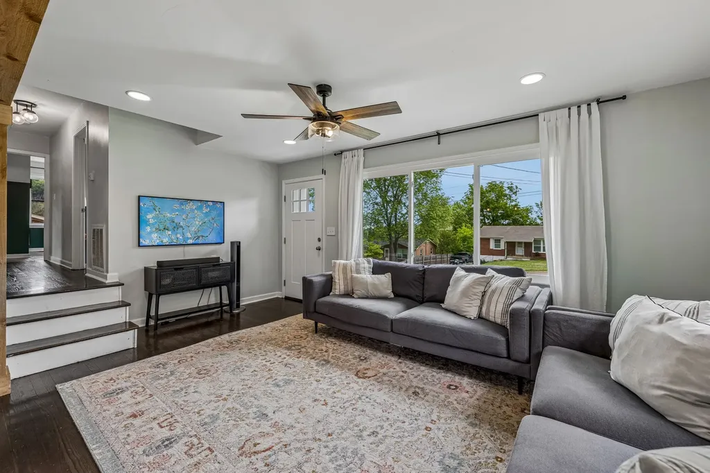 106 Gardendale Drive Columbia TN 38401
