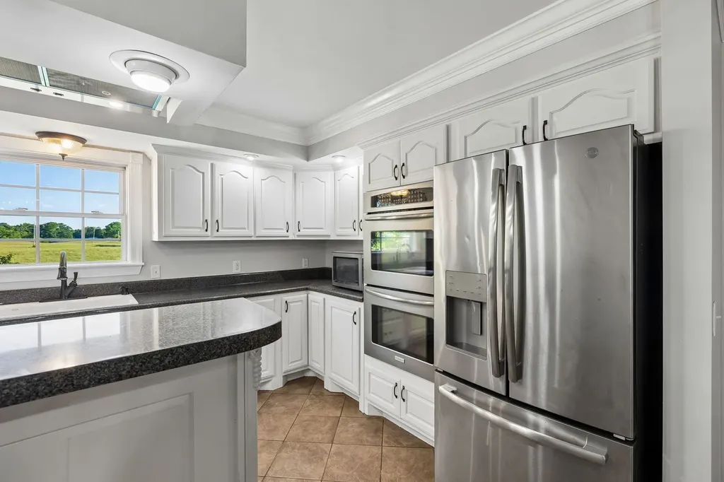 100 Heath Road Charlotte TN 37036