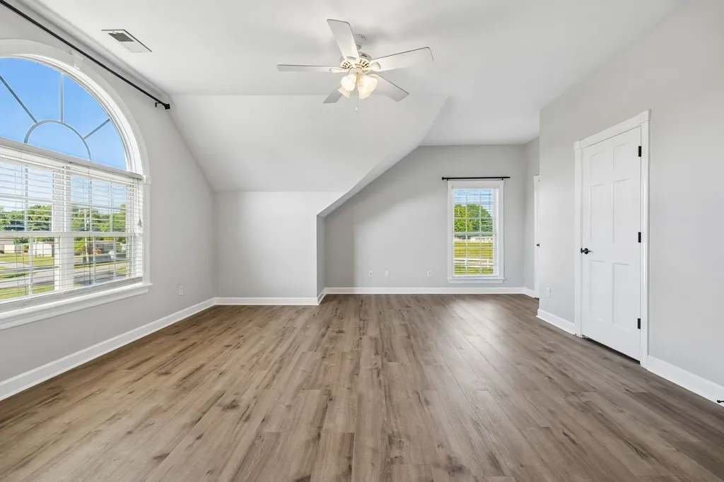100 Heath Road Charlotte TN 37036
