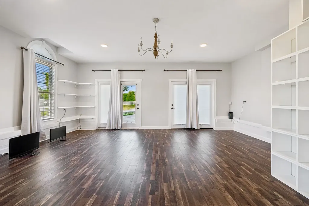 100 Heath Road Charlotte TN 37036