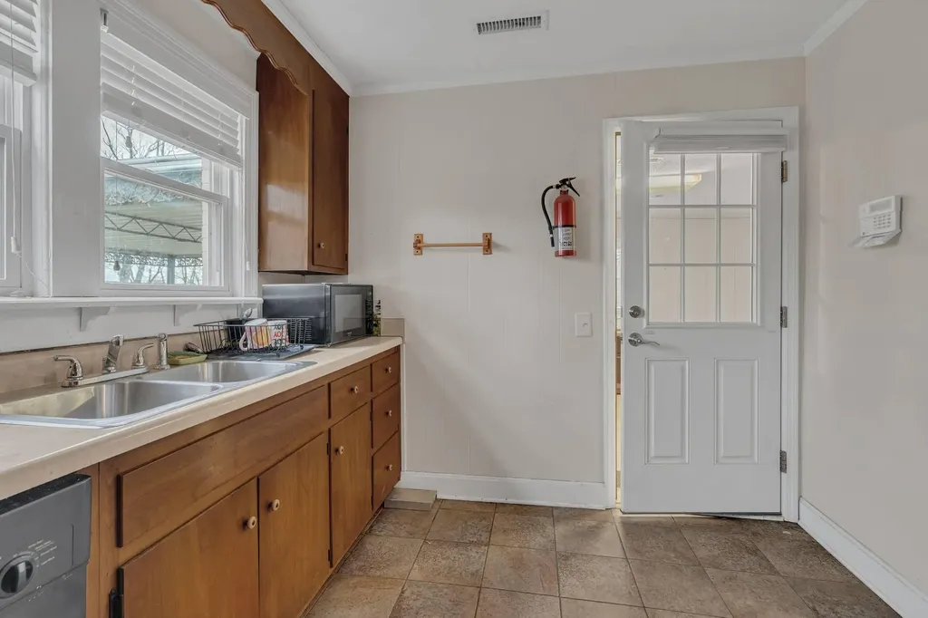 3200 Knight Drive Nashville TN 37207