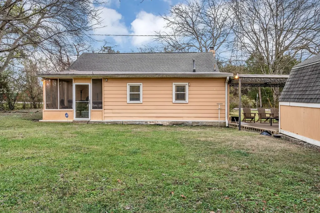 3200 Knight Drive Nashville TN 37207
