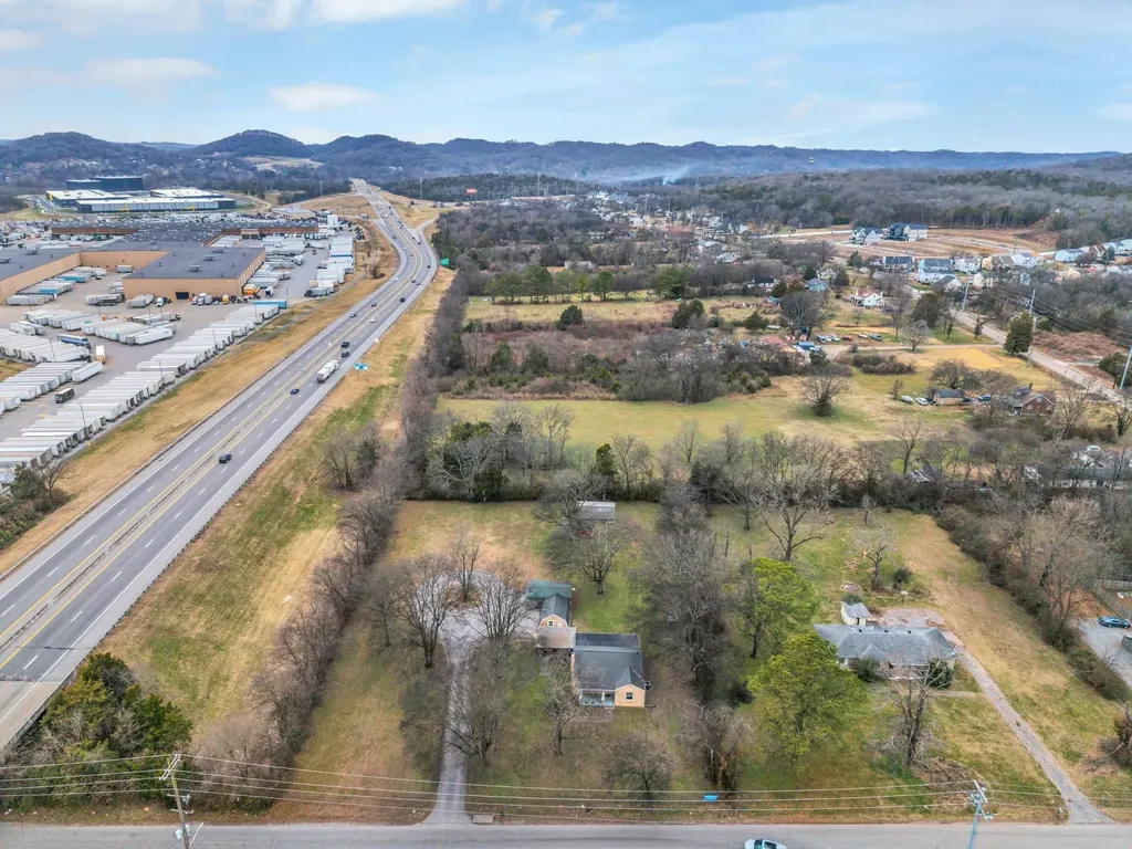 3200 Knight Drive Nashville TN 37207