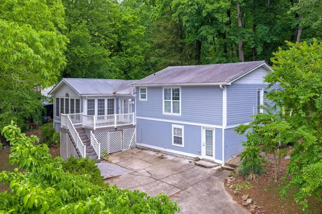 9114 Harrison Bay Road Harrison TN 37341