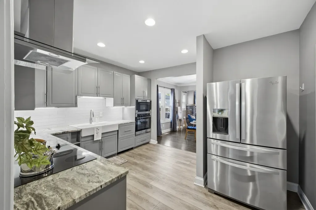 1110 Douglas Avenue Nashville TN 37206