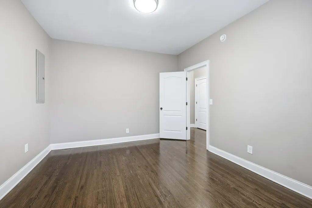 1110 Douglas Avenue Nashville TN 37206