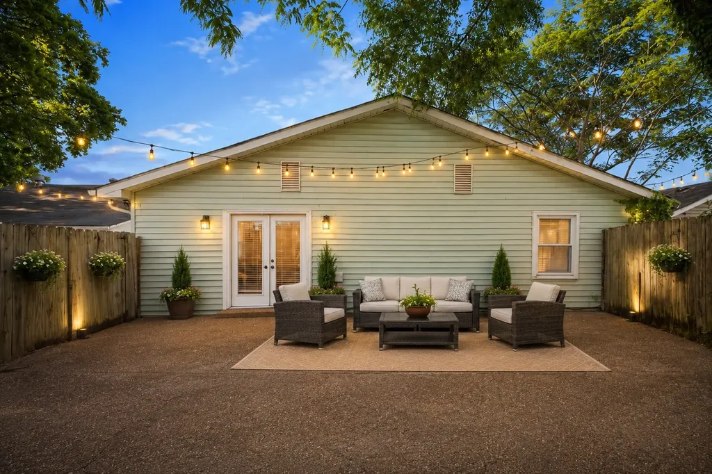 1110 Douglas Avenue Nashville TN 37206