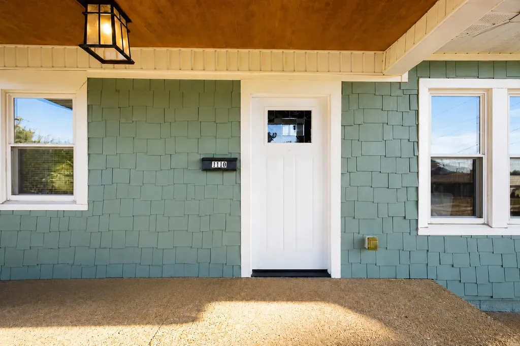 1110 Douglas Avenue Nashville TN 37206