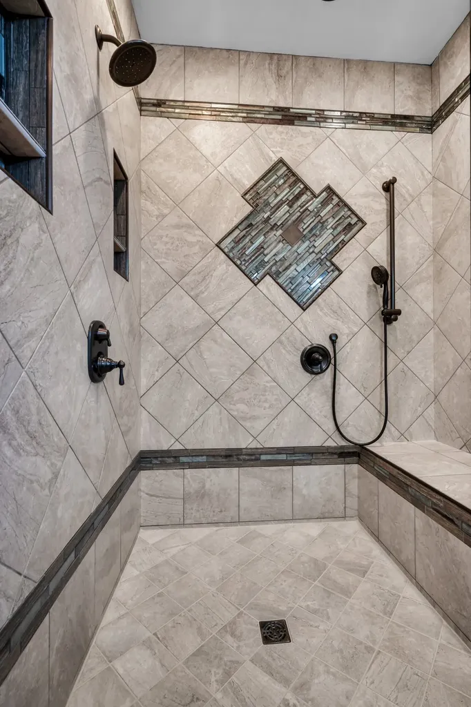 533 Summit View Circle Clarksville TN 37043