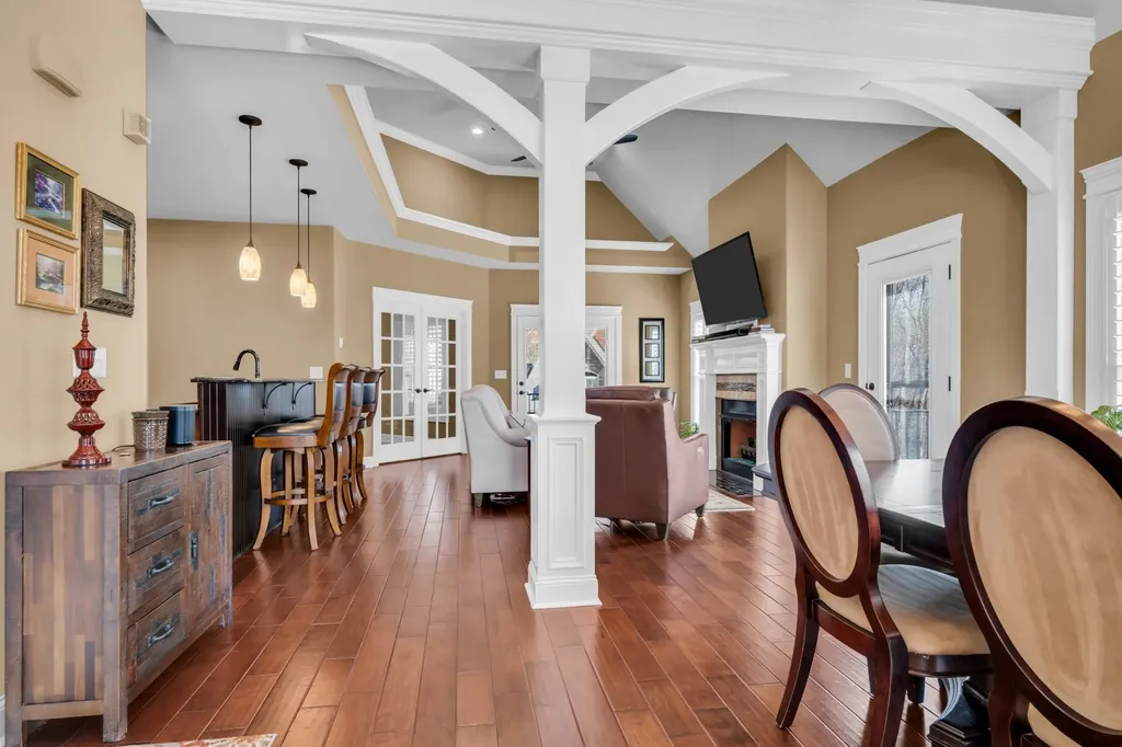 533 Summit View Circle Clarksville TN 37043