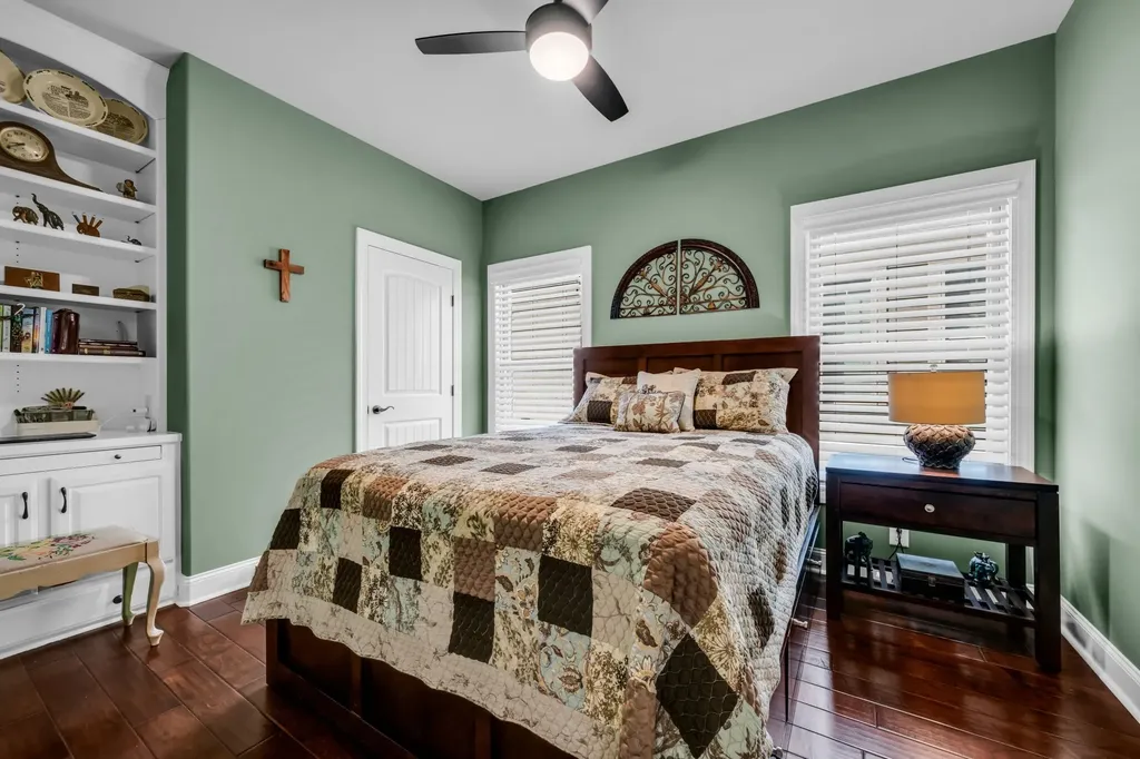 533 Summit View Circle Clarksville TN 37043